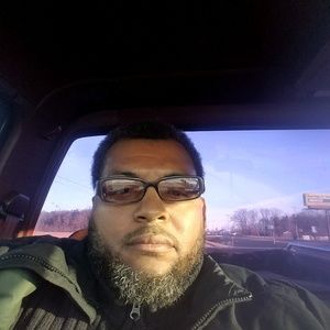 Meet your Posher, Dickie